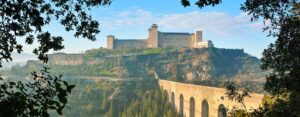 Ferie i Spoleto. Spoleto Italien. Feriedestination Italien. Sommerferie i Umbrien. Ferieboliger nær Spoleto. Sightseeing i Spoleto. Kultur i Umbrien.