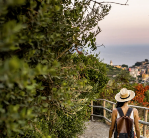 cinque terre hiking