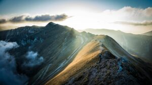 Montemonaco Sibillini. Sibillini i Italien. Feriedestination Italien. Sommerferie i Umbrien. Ferieboliger nær Sibillini. Kultur i Umbrien.