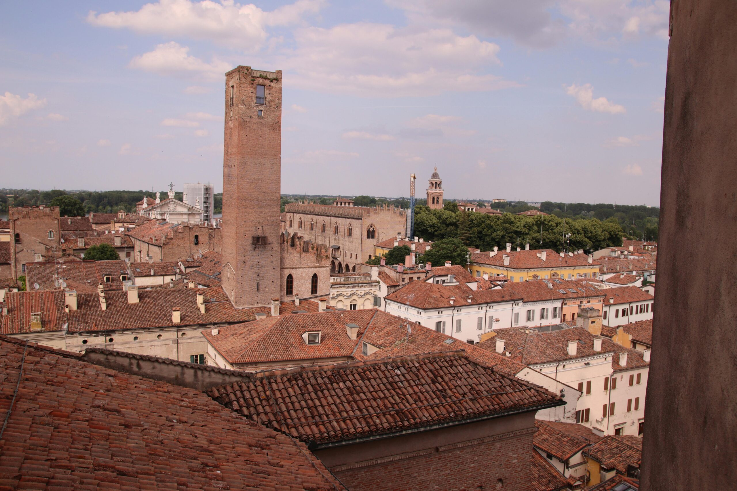 Alessandria i Italien. Feriedestination Italien. Sommerferie i Piemonte. Ferieboliger nær Alessandria. Sightseeing i Alessandria.